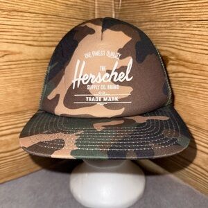🪩Herschel Supply Co. Woodland Camo Whaler Tall Mesh Cap